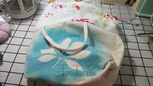 简单清新束口小拎包 第15步