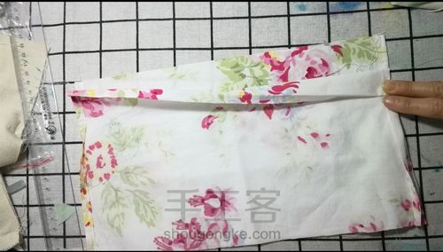 简单清新束口小拎包 第5步