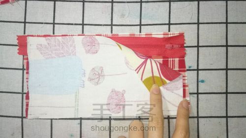 适合新手的小笔袋or眼镜袋 第2步