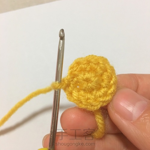 给魔王松鼠钩的小帽儿 第9步