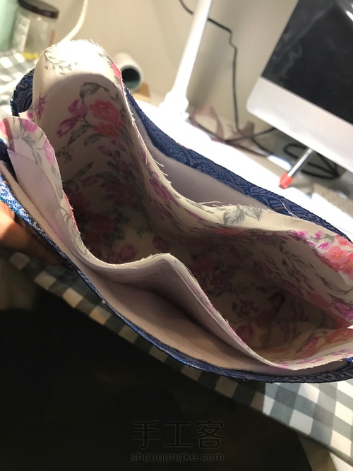 江水海崖花纹口金包 第9步