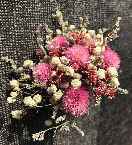 干花小花束 第4步
