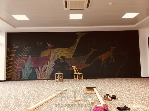 画室黑板粉笔画 第5步