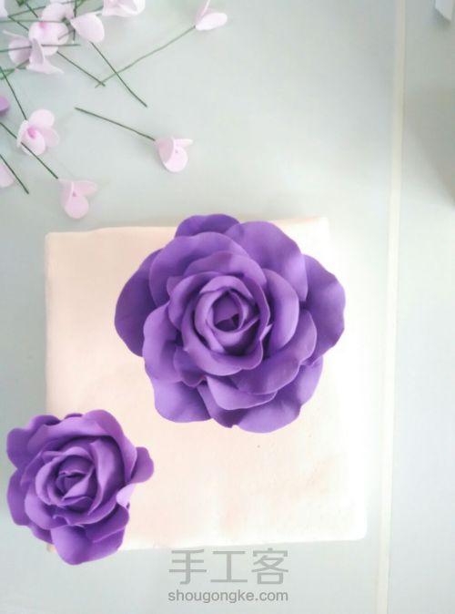 优雅紫色黏土永生花盒 第25步