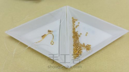 小水滴古董珠耳坠 第2步