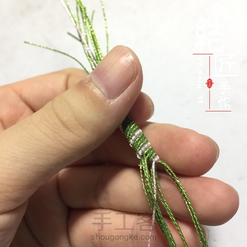 小清新名媛风手链 第31步