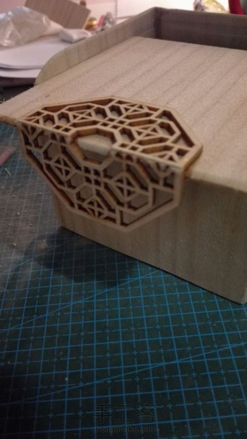 【还珠】木制储物小盒 第8步