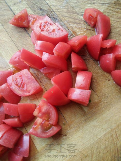 西红柿疙瘩汤 第1步