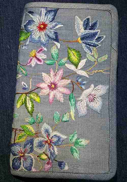 为了诗和远方~牛仔绣花护照夹 第11步