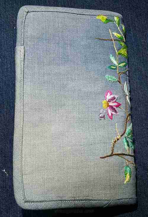 为了诗和远方~牛仔绣花护照夹 第12步