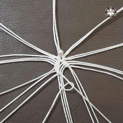 分享另一款雪花 第12步