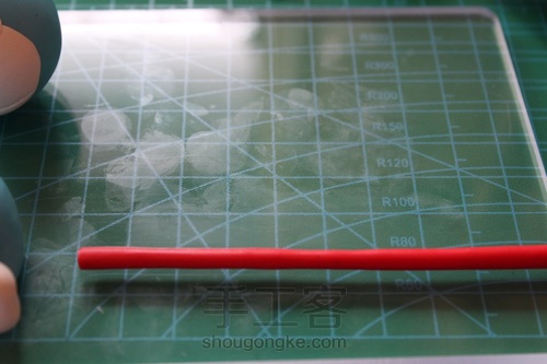 哆啦A梦手机软陶支架 第7步