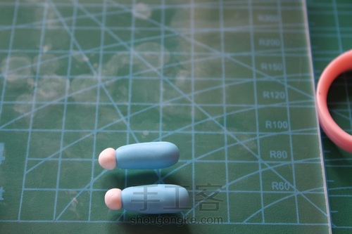 哆啦A梦手机软陶支架 第12步