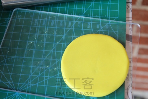 哆啦A梦手机软陶支架 第17步