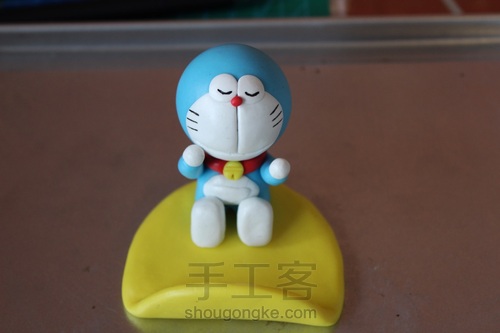 哆啦A梦手机软陶支架 第19步