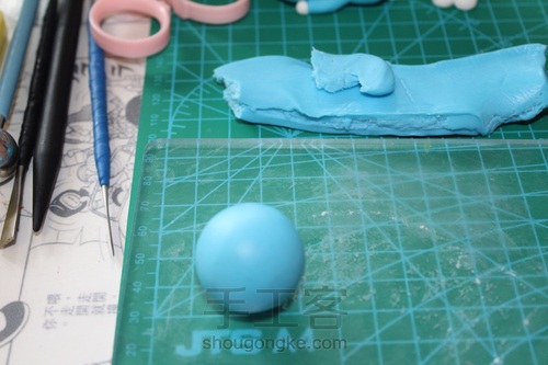 萌萌哒哆啦A梦手机支架 第1步