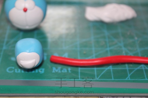 萌萌哒哆啦A梦手机支架 第12步