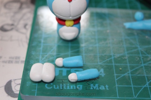 萌萌哒哆啦A梦手机支架 第13步