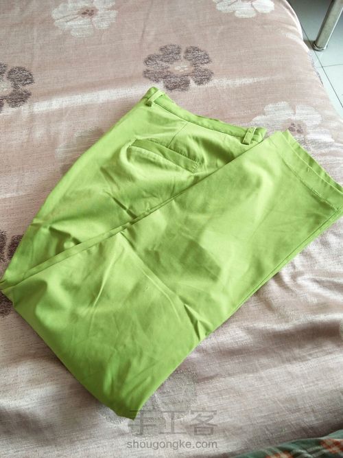 旧衣改造--长裤改背心裙 第2步