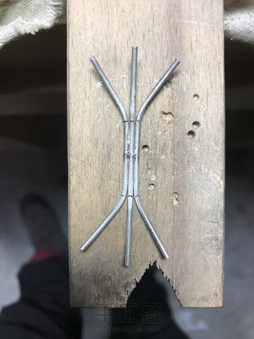 教你做一个复古硬币戒指 第2步