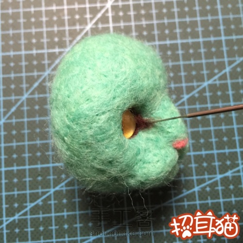 【招耳猫】羊毛毡教程之可爱蓝色猫咪 第30步