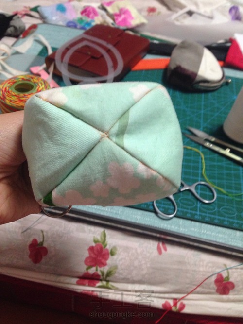 四片式口金包 第16步