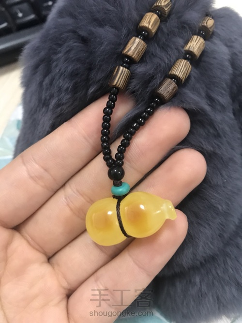 菜鸟蜜蜡葫芦打磨 第4步