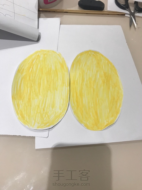 小鸡出壳咯(亲子手工) 第4步