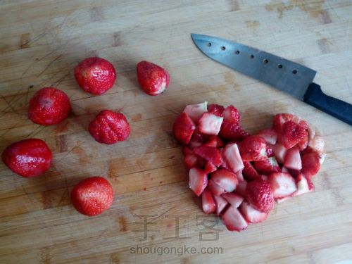 草莓🍓红豆酱 第2步