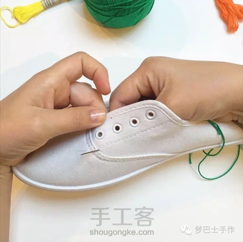 刺绣新玩法，让小白鞋更美的魔法 第3步