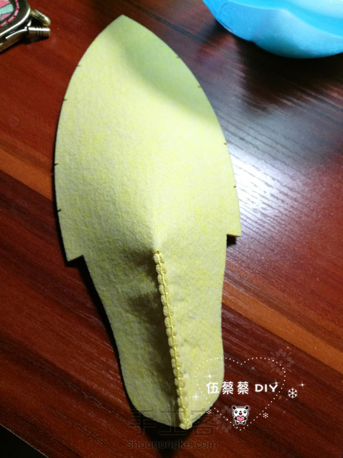 不织布 萌萌哒鳄鱼笔袋 第9步