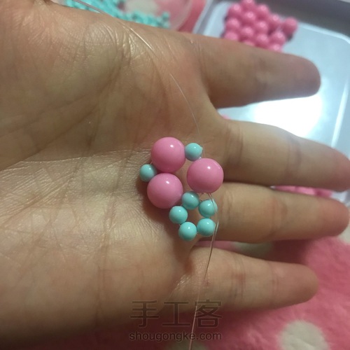 串珠水滴 第2步