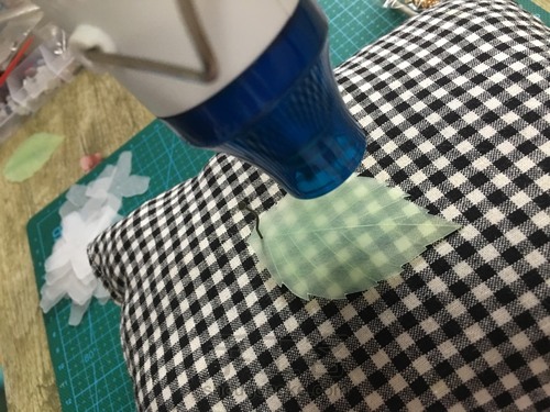 热缩片——铃兰花 第6步