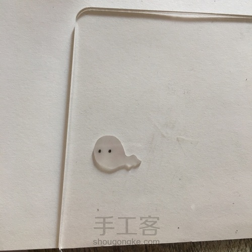 万圣节啦——热缩片胸针 第7步