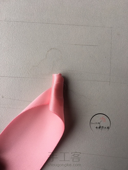 2-粉色系新娘手捧花 第11步