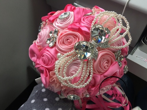 2-粉色系新娘手捧花 第49步