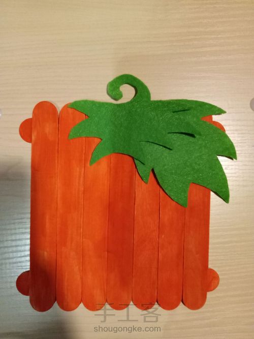 万圣节小挂饰 第4步