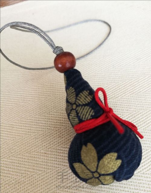 布艺平安小葫芦(香包) 第7步