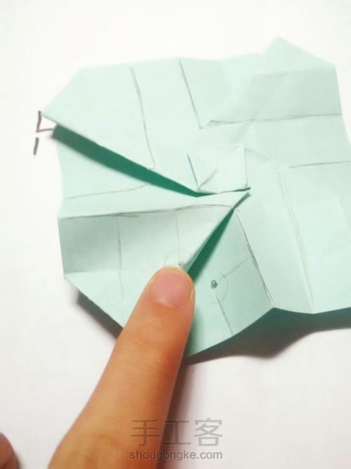 超详细的川崎玫瑰折纸教程（下） 第11步