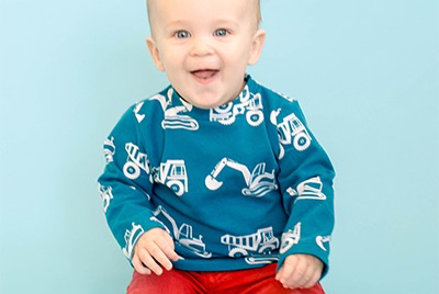 非常实穿的宝宝长袖上衣制作教程，薄厚面料均可制作。本教程含3-18个月的纸样 可以A4纸打印后拼接使用。