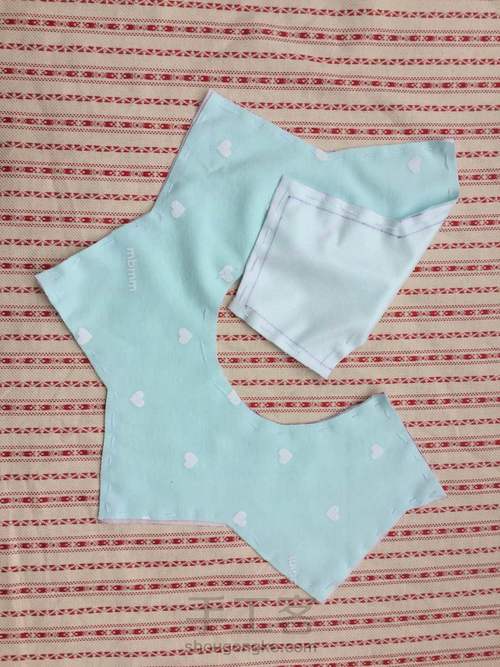 婴儿围嘴 360度防水星星口水巾 第5步