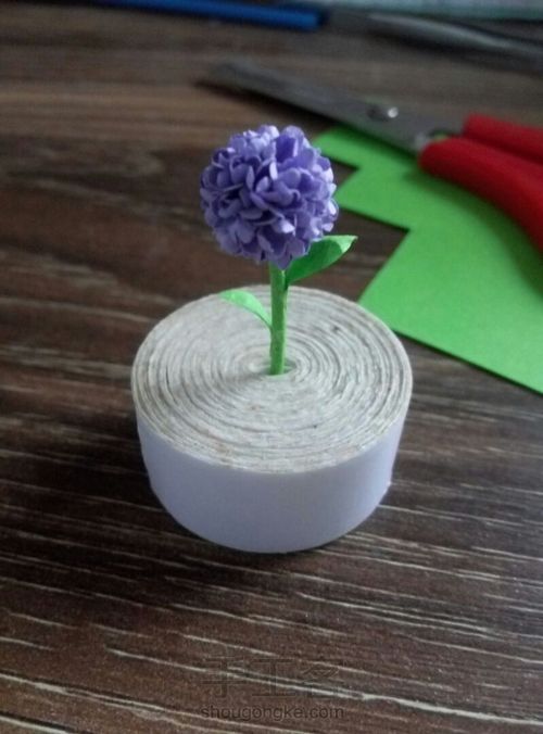 绣球花项链 第1步