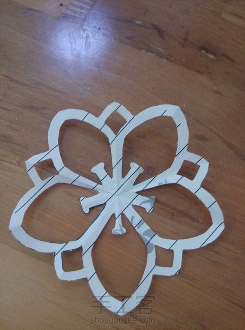 樱花剪纸 第10步