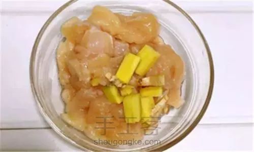 转宝宝辅食之鸡肉玉米肠 第1步