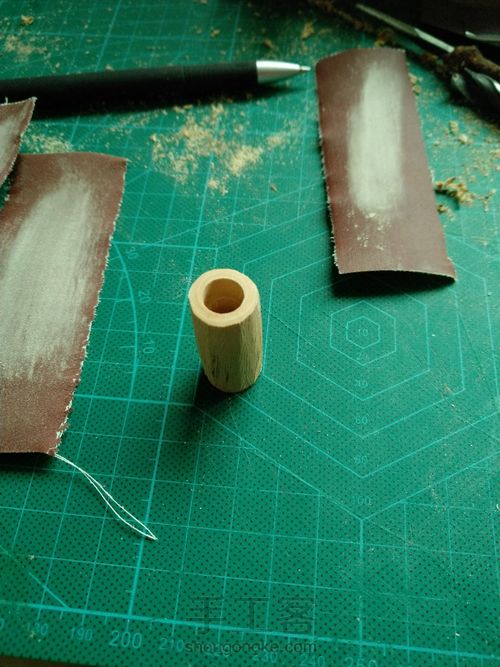 山茶木双过滤烟嘴 第3步