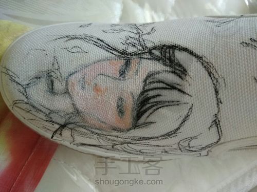 手绘鞋⊙﹏⊙ 第4步