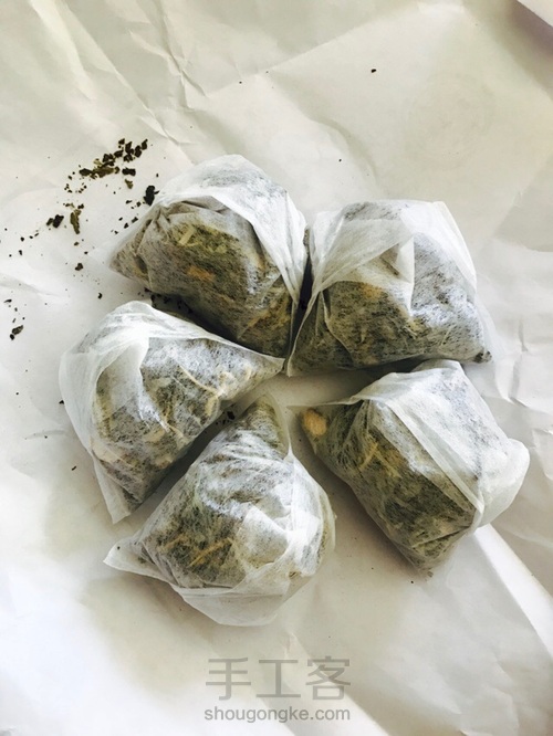 端午节最简单的驱蚊香包 第7步