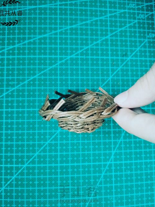 从容·迷你纸藤礼帽 第13步