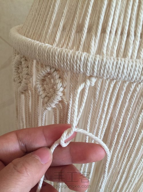 Macrame编织灯罩 第10步