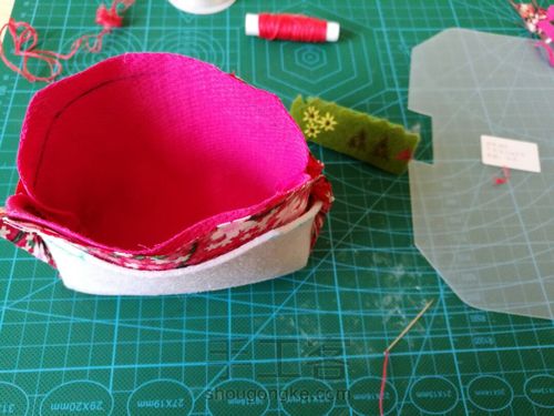 【收纳控】一片式方形口金之落英缤纷 第14步